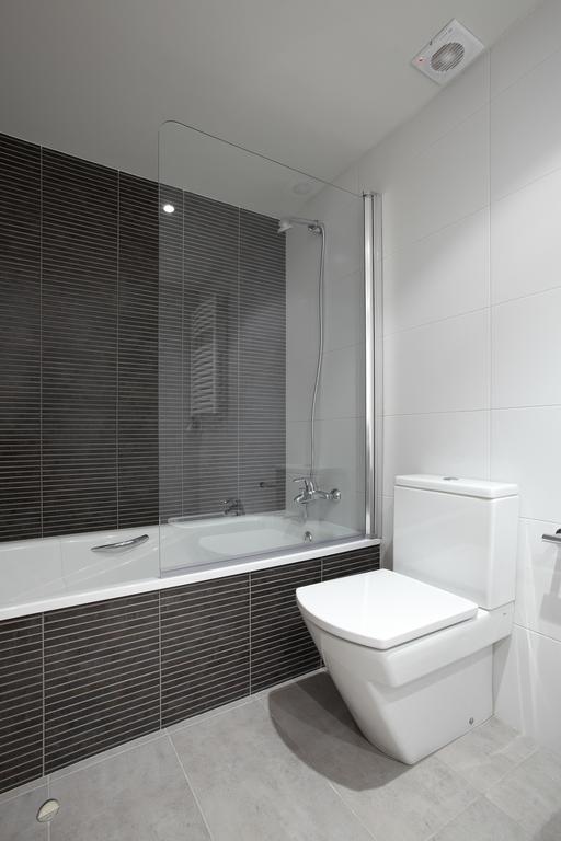 Apartaments Terraza Figueres ฟิกวยเรส ห้อง รูปภาพ